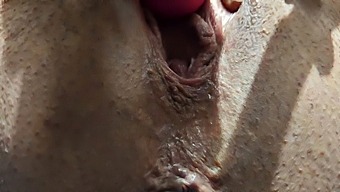 Kandi Laigne Sports Facial Orgasm While Pleasuring Herself On Top