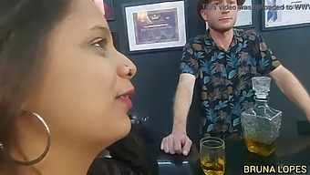 Bruna And Manuh Cortez Have Sex With Barman Malvadinho Who Struggles With Her Large Breasts And Seeks Assistance From Malvadao